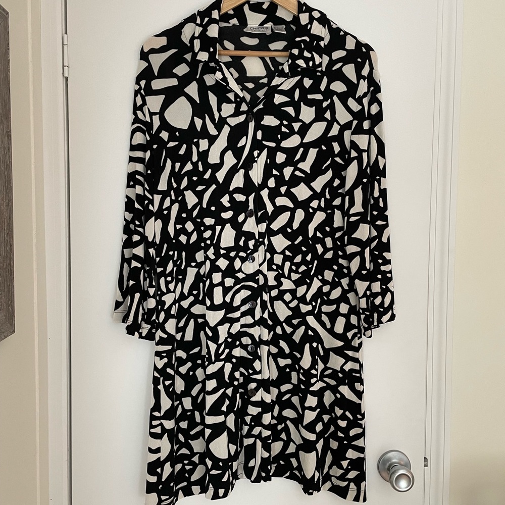 Chico’s Travelers Geometric Print Button Down Non Iron Shirt Dress Size 2